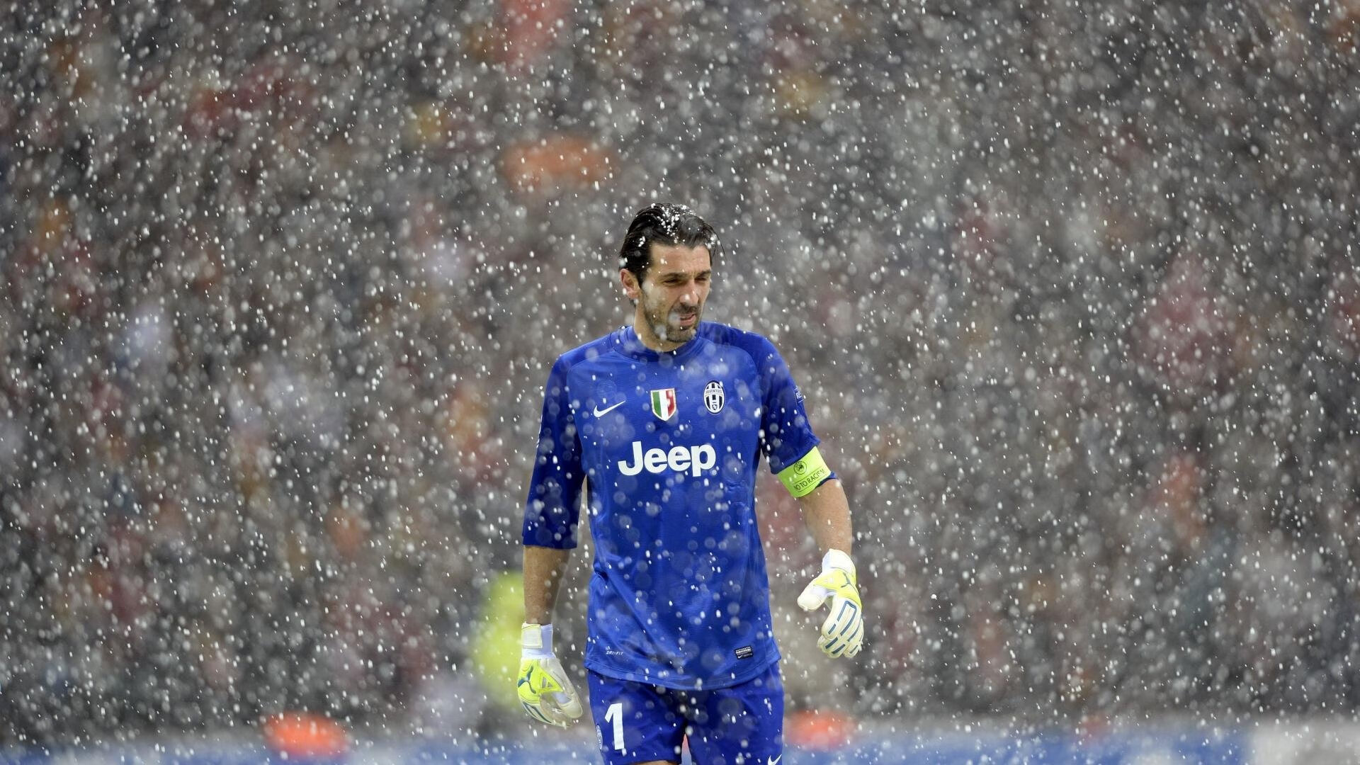 荷兰队表现稳定，欧洲预选赛中展现强大实力